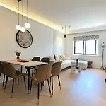 Shanghai Downtown Yi Du B&B - Near Jing\'An Temple Subway 200 Meters And Shopping Mall