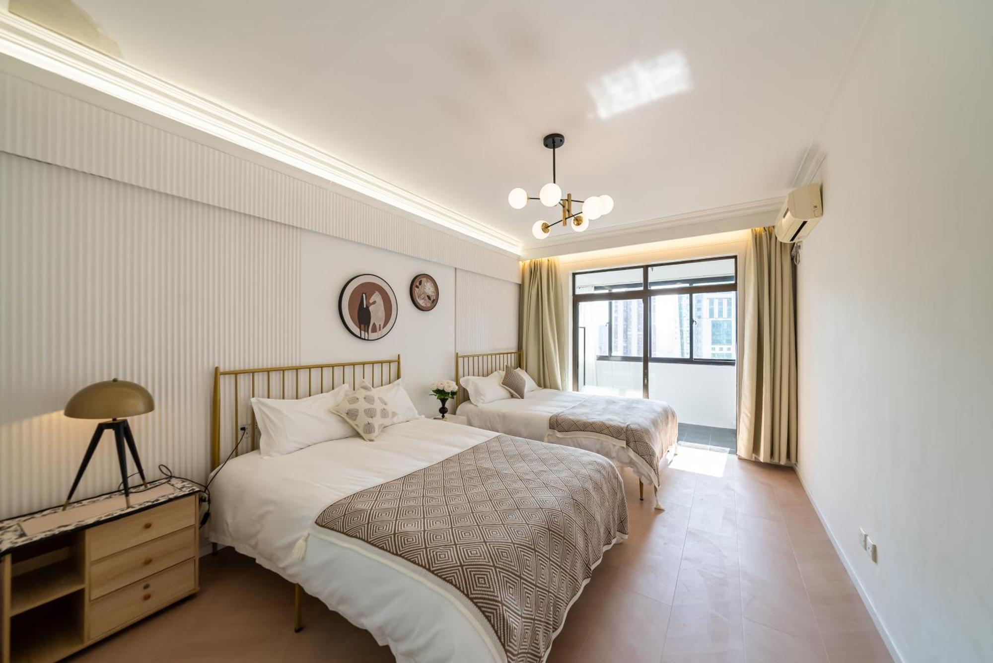 Apartment Downtown Yi Du - Near Jing'an Temple Subway 200 Meters And Shopping Mall Shanghai